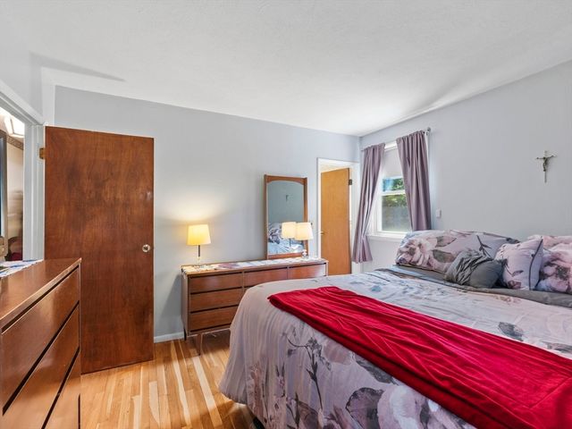 170 Verona St, Lynn, MA 01904