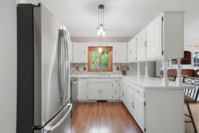 10982 Robinson Drive NW, Coon Rapids, MN 55433