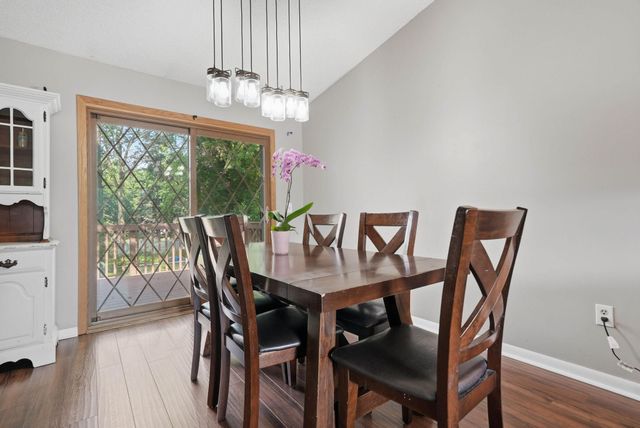 10982 Robinson Drive NW, Coon Rapids, MN 55433