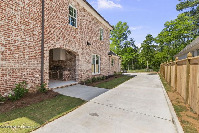 109 Commonwealth Drive, Madison, MS 39110
