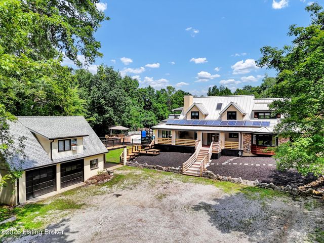 800 Candlelight Ln, Louisville, KY 40214