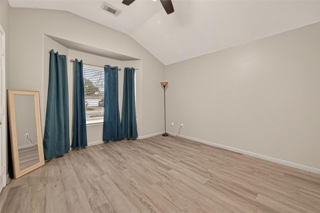 5637 Lotus Street, Houston, TX 77085