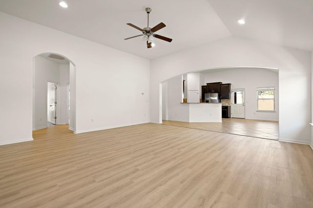 2008 Gabrielles WAY, Manchaca, TX 78652