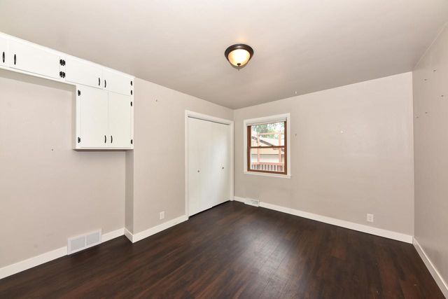 3229 S 56th STREET, Milwaukee, WI 53219