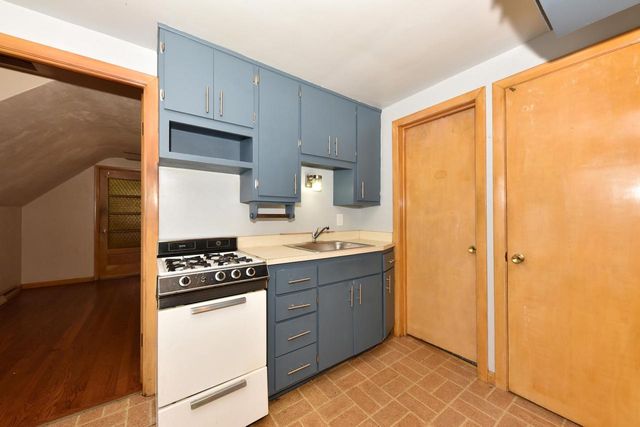 3229 S 56th STREET, Milwaukee, WI 53219