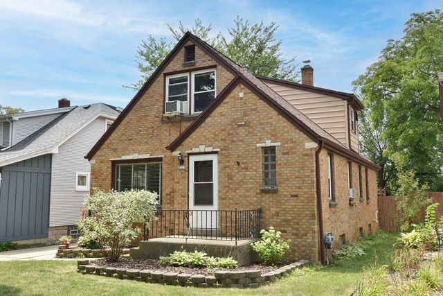3229 S 56th STREET, Milwaukee, WI 53219