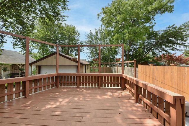 3229 S 56th STREET, Milwaukee, WI 53219