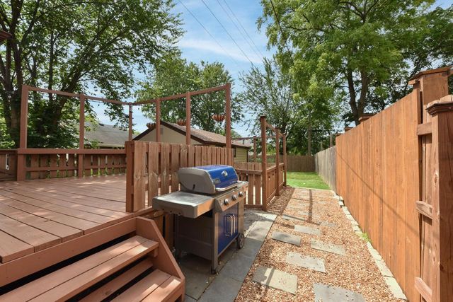 3229 S 56th STREET, Milwaukee, WI 53219