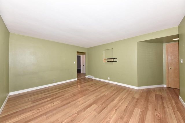 3229 S 56th STREET, Milwaukee, WI 53219