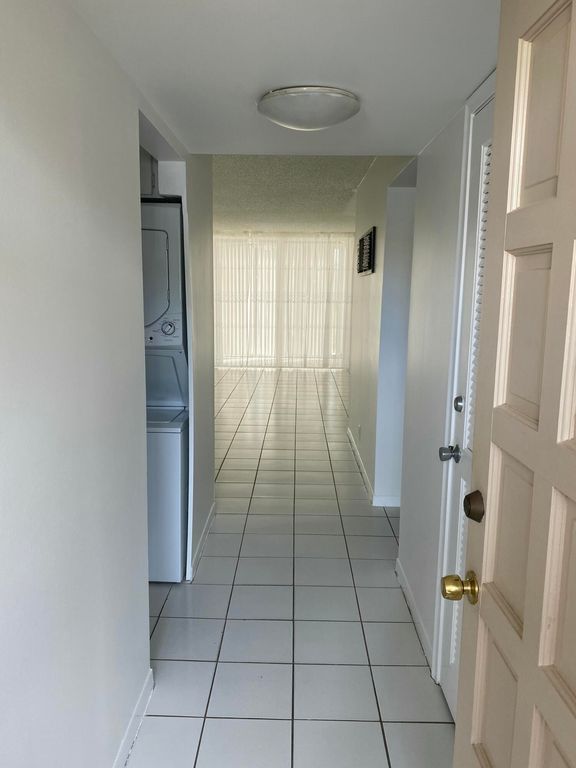 4110 Tivoli Court, Greenacres, FL 33467
