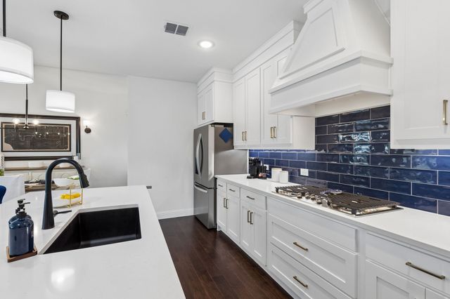 2516 Ballaster Mews, Rowlett, TX 75088