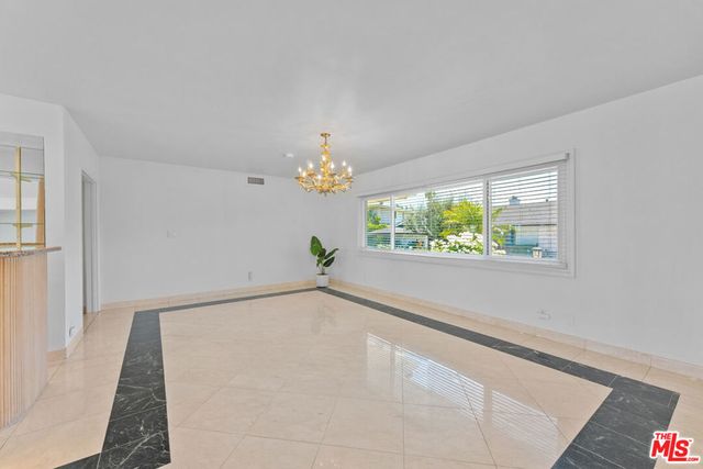 4159 Regal Oak Drive, Encino, CA 91436