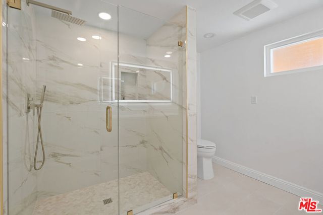 4159 Regal Oak Drive, Encino, CA 91436