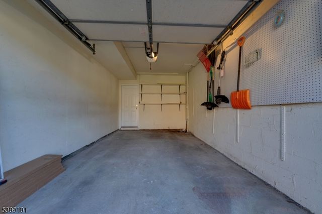 90 Dewey St, Bloomfield Twp., NJ 07003