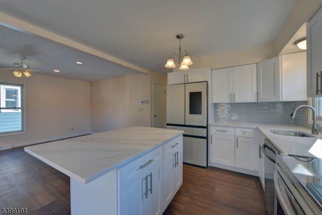 90 Dewey St, Bloomfield Twp., NJ 07003