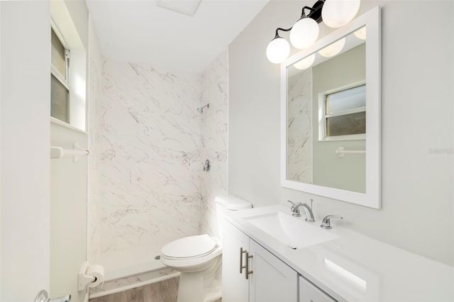 3905 SANDPOINTE DRIVE, Bradenton, FL 34205
