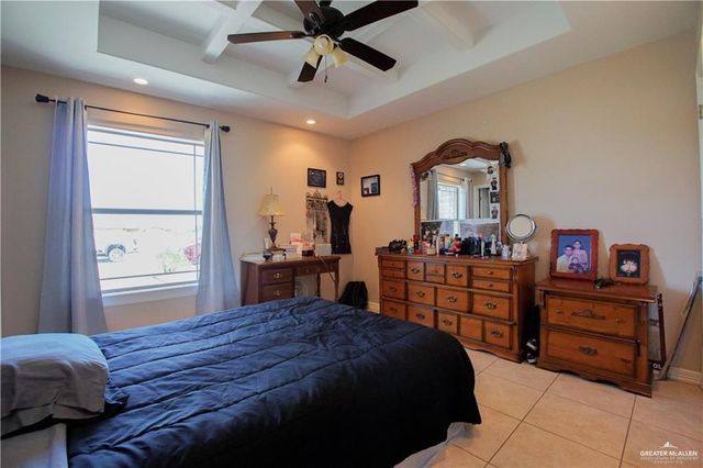 1002 Easter Lilly Drive, Los Fresnos, TX 78566