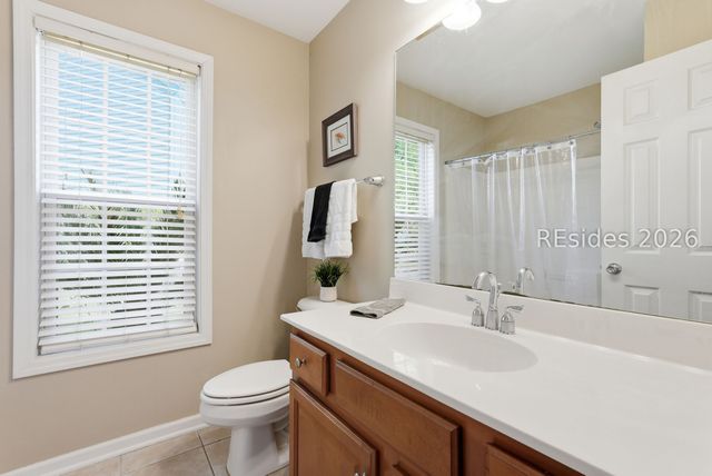 201 Cotton Field Ln E, Bluffton, SC 29910