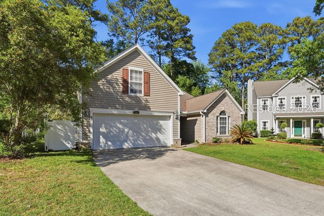 201 Cotton Field Ln E, Bluffton, SC 29910