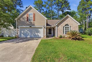 201 Cotton Field Ln E, Bluffton, SC 29910