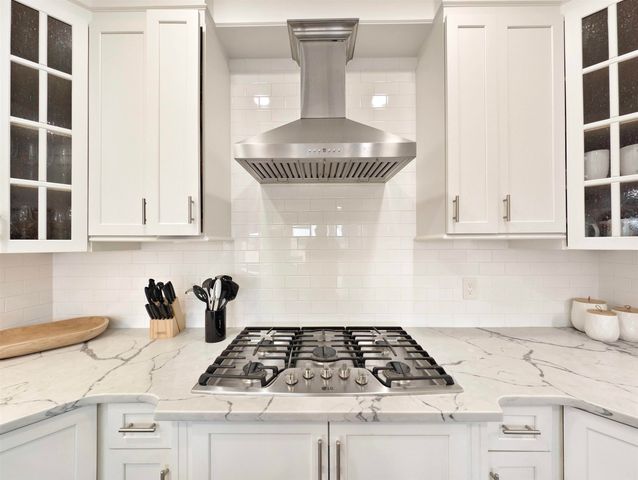 10 Sea Oats Circle, Pawleys Island, SC 29585