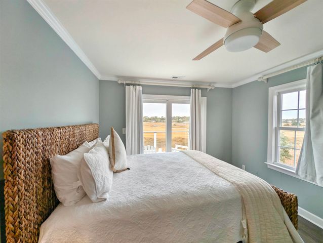 10 Sea Oats Circle, Pawleys Island, SC 29585