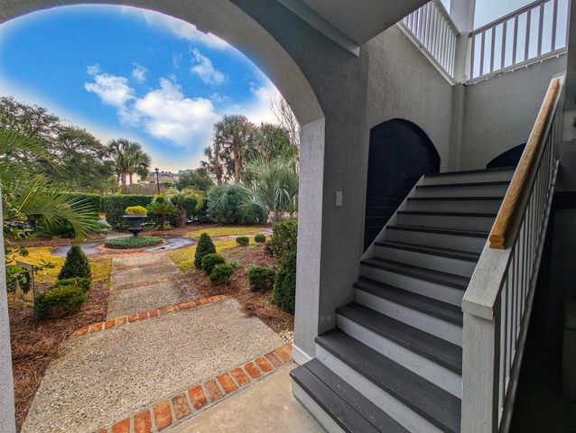 10 Sea Oats Circle, Pawleys Island, SC 29585