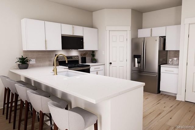 54193 Grand Boulevard, Shelby, MI 48316