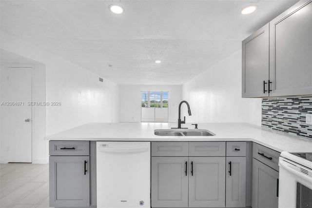 2601 NE 3rd Court 4110, Boynton Beach, FL 33435