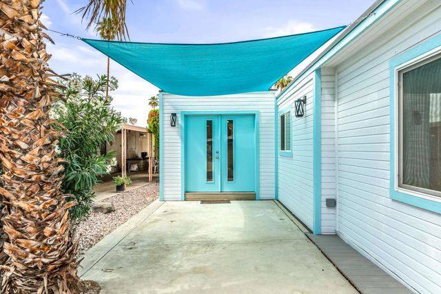 117 Aliso Drive, Palm Springs, CA 92264