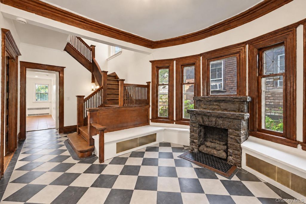 10 Delavan Terrace, Yonkers, NY 10703 — photo 5