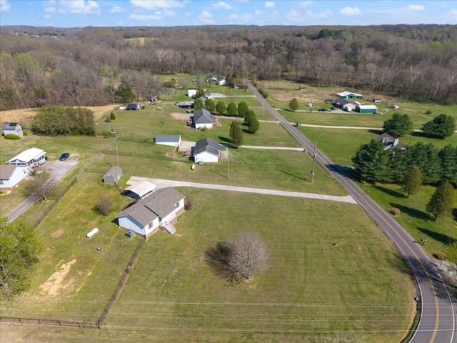3695 Armstrong Rd, Springfield, TN 37172