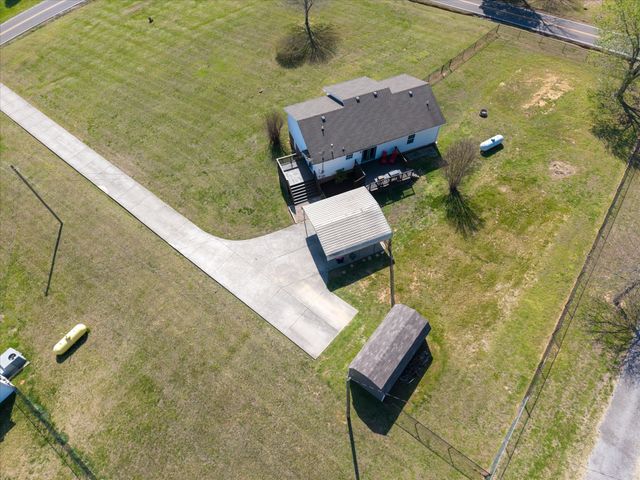 3695 Armstrong Rd, Springfield, TN 37172
