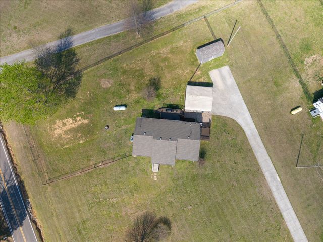 3695 Armstrong Rd, Springfield, TN 37172