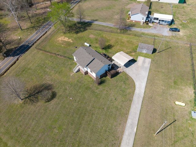 3695 Armstrong Rd, Springfield, TN 37172