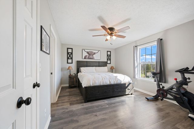 3695 Armstrong Rd, Springfield, TN 37172