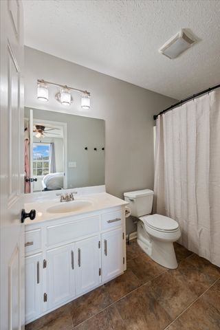 3695 Armstrong Rd, Springfield, TN 37172