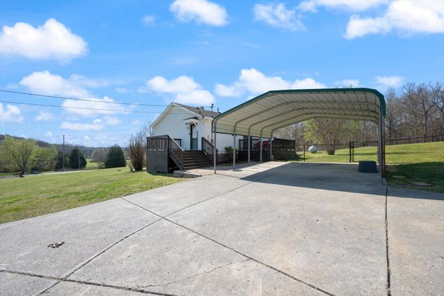 3695 Armstrong Rd, Springfield, TN 37172