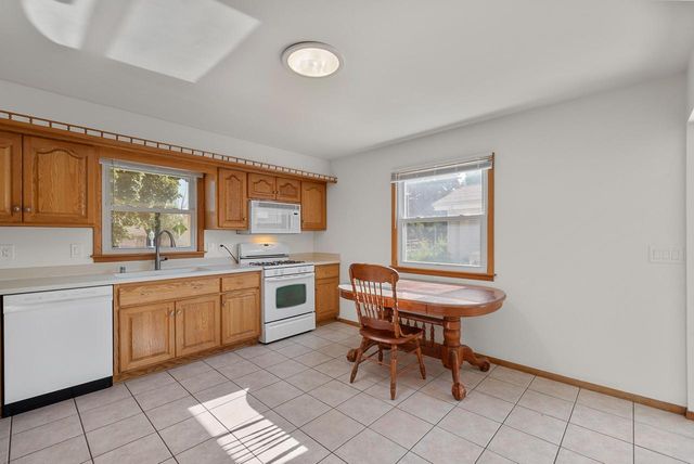 9313 W Clovernook STREET, Milwaukee, WI 53224