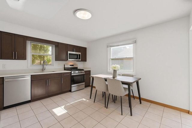 9313 W Clovernook STREET, Milwaukee, WI 53224