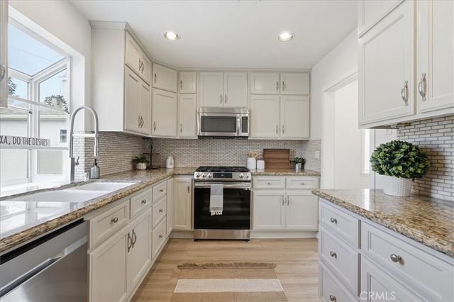 2267 Mira Mar Avenue, Long Beach, CA 90815