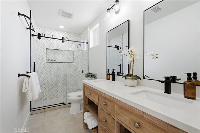 2267 Mira Mar Avenue, Long Beach, CA 90815