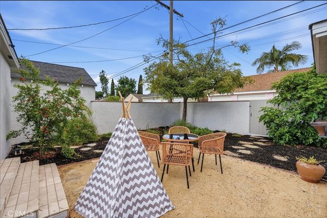 2267 Mira Mar Avenue, Long Beach, CA 90815