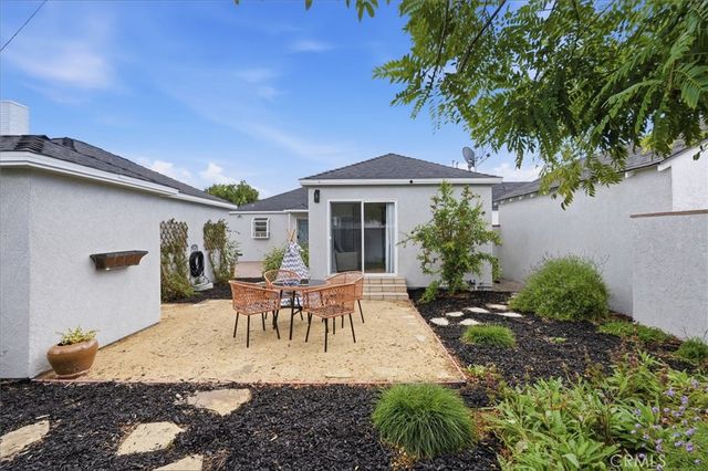 2267 Mira Mar Avenue, Long Beach, CA 90815