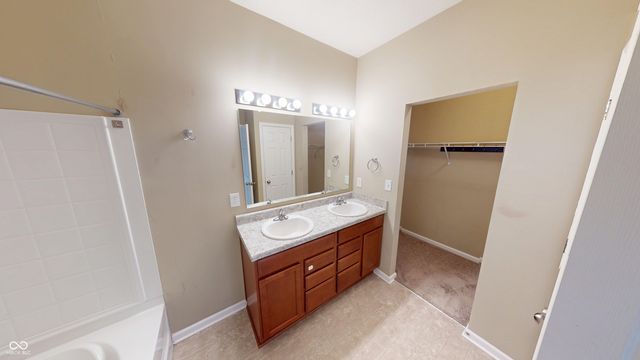 5321 Tanglewood Lane, Whitestown, IN 46075