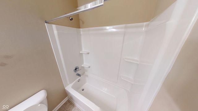 5321 Tanglewood Lane, Whitestown, IN 46075