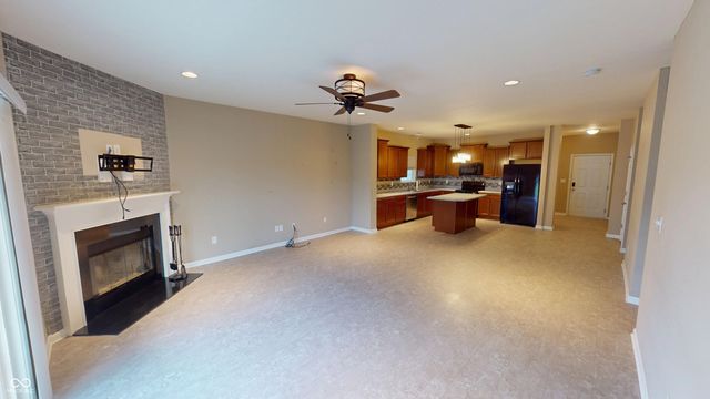 5321 Tanglewood Lane, Whitestown, IN 46075