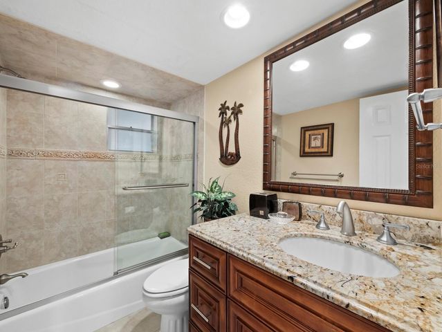 4430 EXETER DRIVE M108, Longboat Key, FL 34228