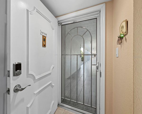 4430 EXETER DRIVE M108, Longboat Key, FL 34228