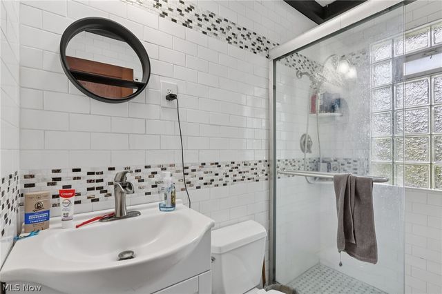 9877 Cutts Road, Chardon, OH 44024